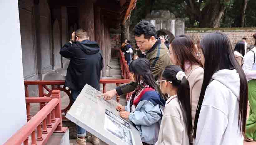 Tết Dương lịch 2026: Ng&agrave;nh du lịch đ&oacute;n, phục vụ khoảng 3,5 triệu lượt kh&aacute;ch