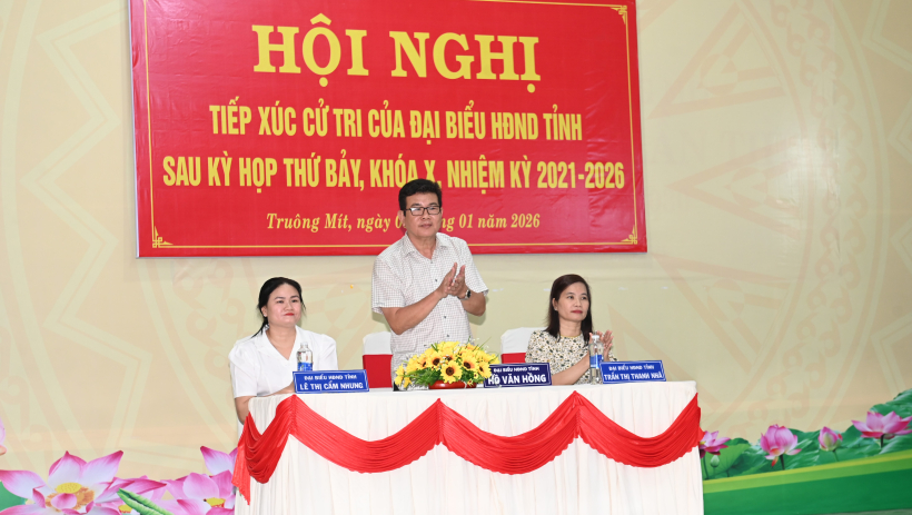 Cử tri x&atilde; Tru&ocirc;ng M&iacute;t kiến nghị nhiều về an ninh, trật tự v&agrave; hạ tầng giao th&ocirc;ng 