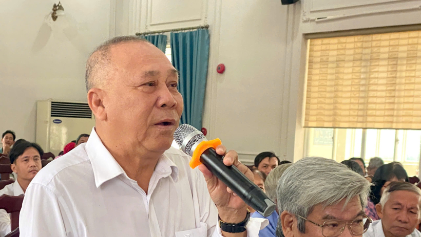 Cử tri phường T&acirc;n Ninh kiến nghị về lĩnh vực giao th&ocirc;ng, đất đai, m&ocirc;i trường