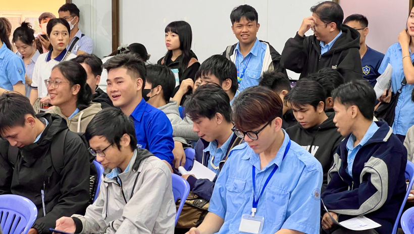 Cả nước c&oacute; 1,4 triệu thanh ni&ecirc;n kh&ocirc;ng đi l&agrave;m, cũng kh&ocirc;ng tham gia học tập