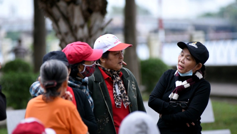 Ng&agrave;y mai, Nam Bộ sẽ lạnh 17-20 độ C, ứng dụng điện thoại dự b&aacute;o TP.HCM 16 độ C