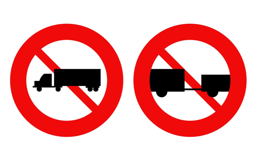 Ph&acirc;n biệt sai biển cấm xe k&eacute;o rơ-mo&oacute;c c&oacute; thể bị phạt đến 22 triệu đồng