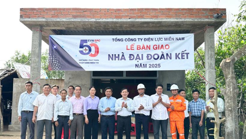 X&oacute;a nh&agrave; tạm, dột n&aacute;t - H&agrave;nh tr&igrave;nh v&igrave; an sinh x&atilde; hội bền vững: Những m&aacute;i ấm nghĩa t&igrave;nh - Sức lan tỏa từ c&acirc;u chuyện đời thường (B&agrave;i cuối)