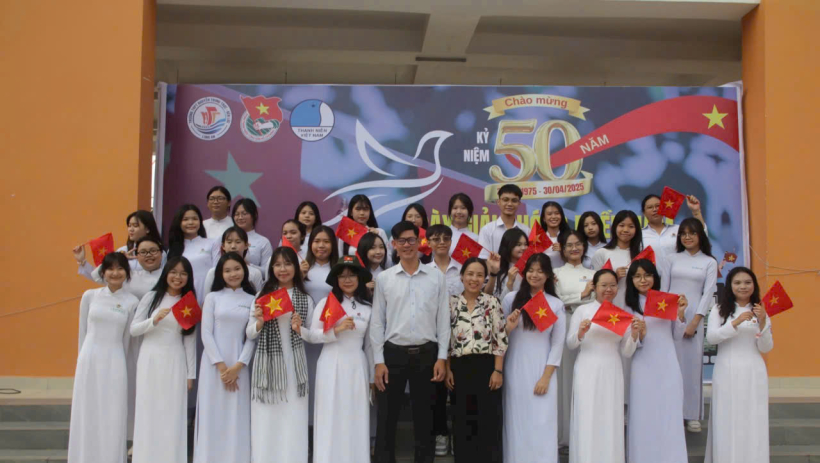 Ươm mầm những 'hạt giống đỏ': 'N&uacute;t thắt' v&agrave; giải ph&aacute;p (B&agrave;i cuối)