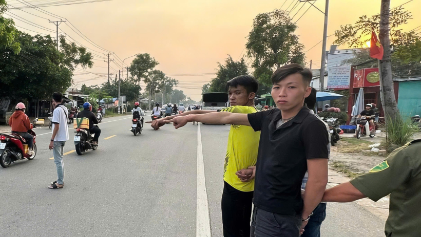 Bắt 2 đối tượng cướp giật t&agrave;i sản g&acirc;y chết người