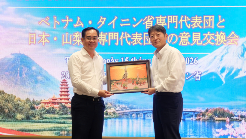 T&acirc;y Ninh tăng cường hợp t&aacute;c n&ocirc;ng nghiệp c&ocirc;ng nghệ cao v&agrave; năng lượng t&aacute;i tạo với Nhật Bản