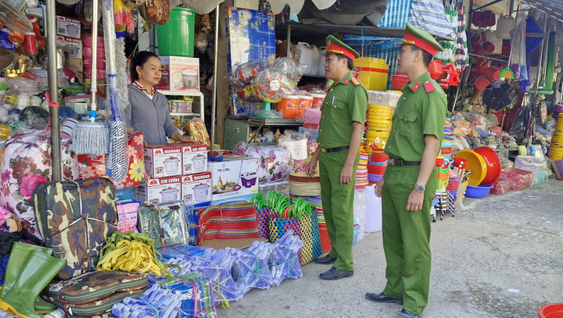 Bảo đảm tốt an ninh trật tự ngay từ cơ sở, phục vụ Đại hội XIV của Đảng