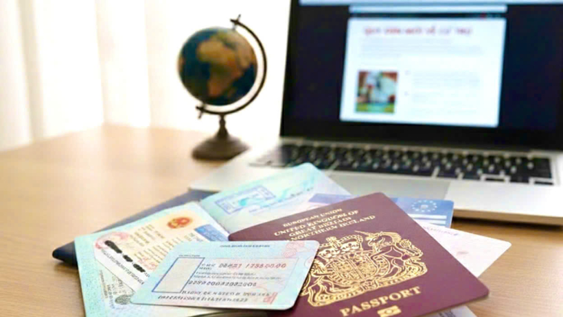 Người nước ngo&agrave;i vi phạm thời hạn tạm tr&uacute; tại Việt Nam c&oacute; thể bị phạt đến 40 triệu đồng