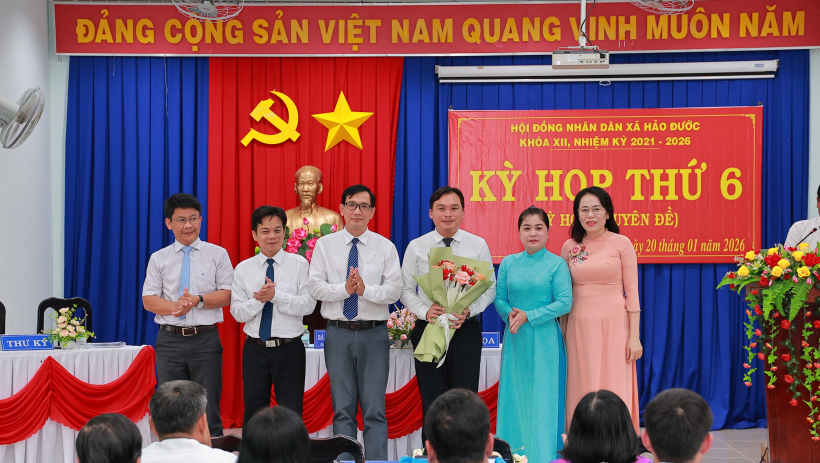 Kỳ họp thứ 6 HĐND x&atilde; Hảo Đước: Ph&oacute; B&iacute; thư Đảng ủy x&atilde; Nguyễn Trung Hiếu được bầu l&agrave;m Chủ tịch UBND x&atilde;