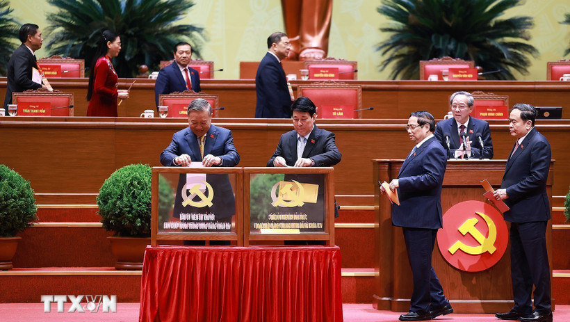 Đại hội XIV của Đảng: S&aacute;ng nay, Ban Chấp h&agrave;nh Trung ương kh&oacute;a XIV tiến h&agrave;nh Hội nghị lần thứ nhất