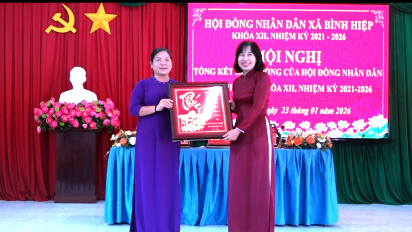 HĐND x&atilde; B&igrave;nh Hiệp tổng kết nhiệm kỳ 2021-2026