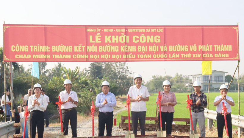 X&atilde; Mỹ Lộc khởi c&ocirc;ng 2 c&ocirc;ng tr&igrave;nh ch&agrave;o mừng th&agrave;nh c&ocirc;ng Đại hội XIV của Đảng