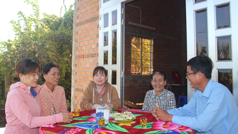 Thạnh Phước - Giảm ngh&egrave;o bền vững bắt đầu từ trao sinh kế