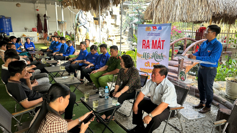 C&agrave; ph&ecirc; thanh ni&ecirc;n - Nơi lắng nghe tiếng n&oacute;i của tuổi trẻ