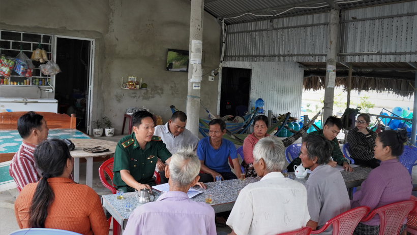 Kiểm so&aacute;t chặt chẽ bi&ecirc;n giới, ngăn chặn bu&ocirc;n lậu dịp cuối năm