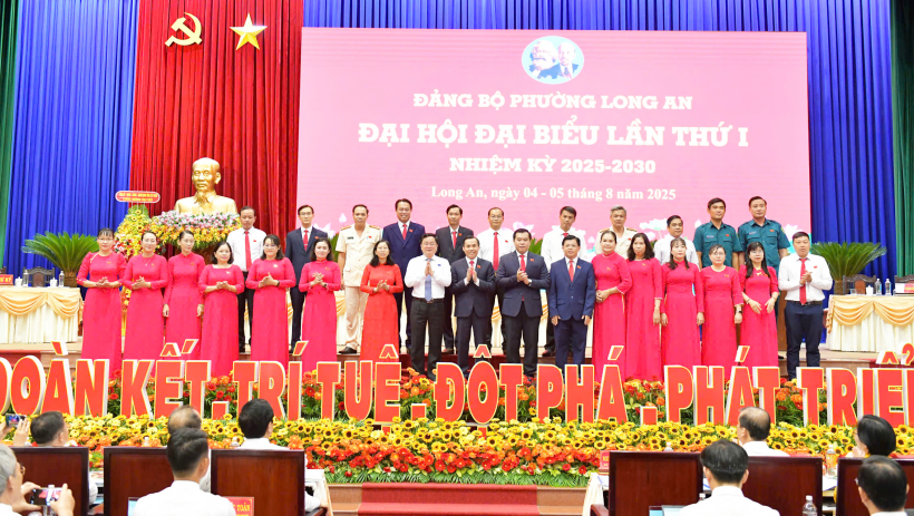 Phường Long An gi&agrave;u nghĩa t&igrave;nh & ng&agrave;y c&agrave;ng văn minh 