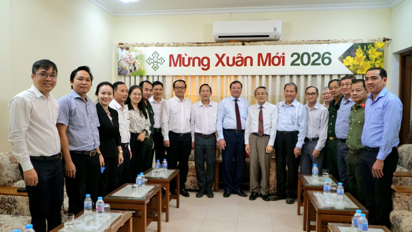 Chủ tịch UBND tỉnh L&ecirc; Văn Hẳn thăm c&aacute;c tổ chức t&ocirc;n gi&aacute;o nh&acirc;n dịp Tết Nguy&ecirc;n đ&aacute;n B&iacute;nh Ngọ