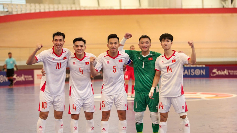 Đ&aacute;nh bại Liban, Futsal Việt Nam đặt 1 ch&acirc;n v&agrave;o tứ kết Futsal ch&acirc;u &Aacute; 2026