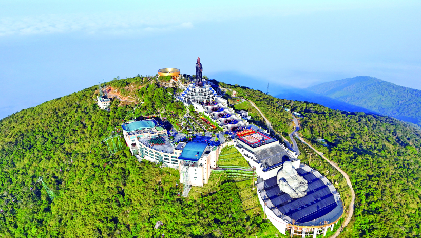 Đến T&acirc;y Ninh, kh&aacute;m ph&aacute; những c&ocirc;ng tr&igrave;nh ti&ecirc;u biểu