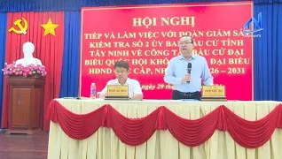 Ủy ban bầu cử tỉnh l&agrave;m việc tại x&atilde; T&acirc;n Ch&acirc;u