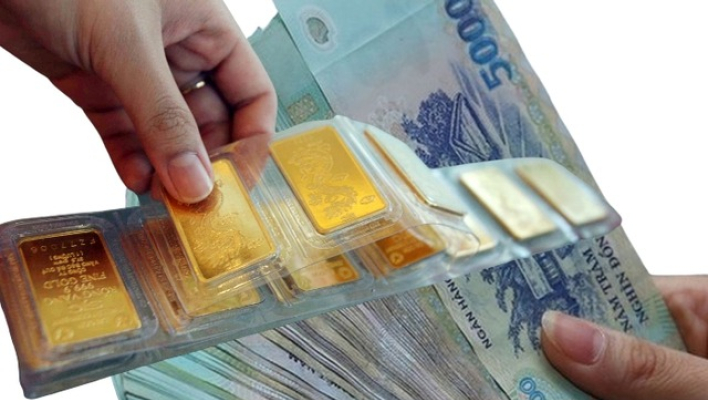 SJC tạm ngưng mua, b&aacute;n v&agrave;ng miếng, v&agrave;ng nhẫn s&aacute;ng 31/1