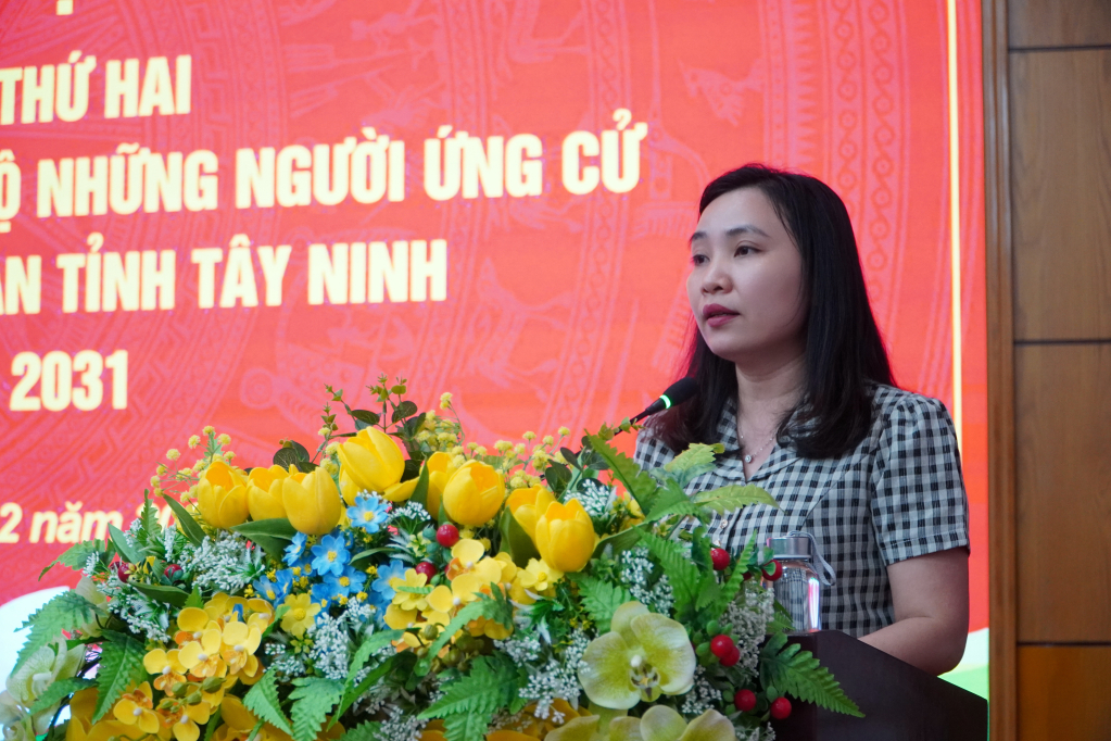 Lãnh đạo Uỷ ban MTTQ Việt Nam tỉnh Tây Ninh thông qua báo cáo