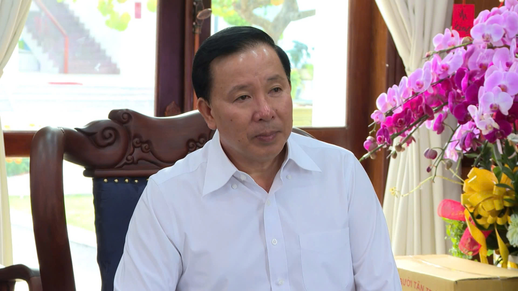 Phó Bí thư Tỉnh ủy, Chủ tịch UBND tỉnh Nguyễn Văn Út phát biểu tại buổi đến thăm, chúc Tết