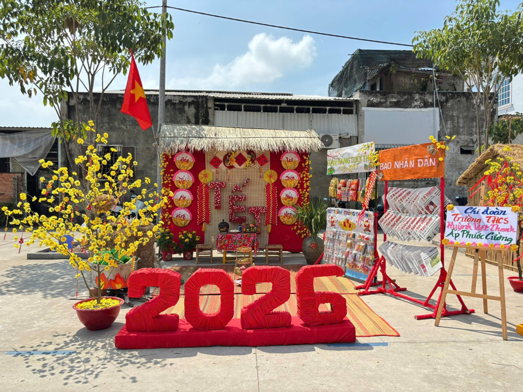 Tiểu cảnh mang đậm nét tết quê tại xã Hậu Thạnh 