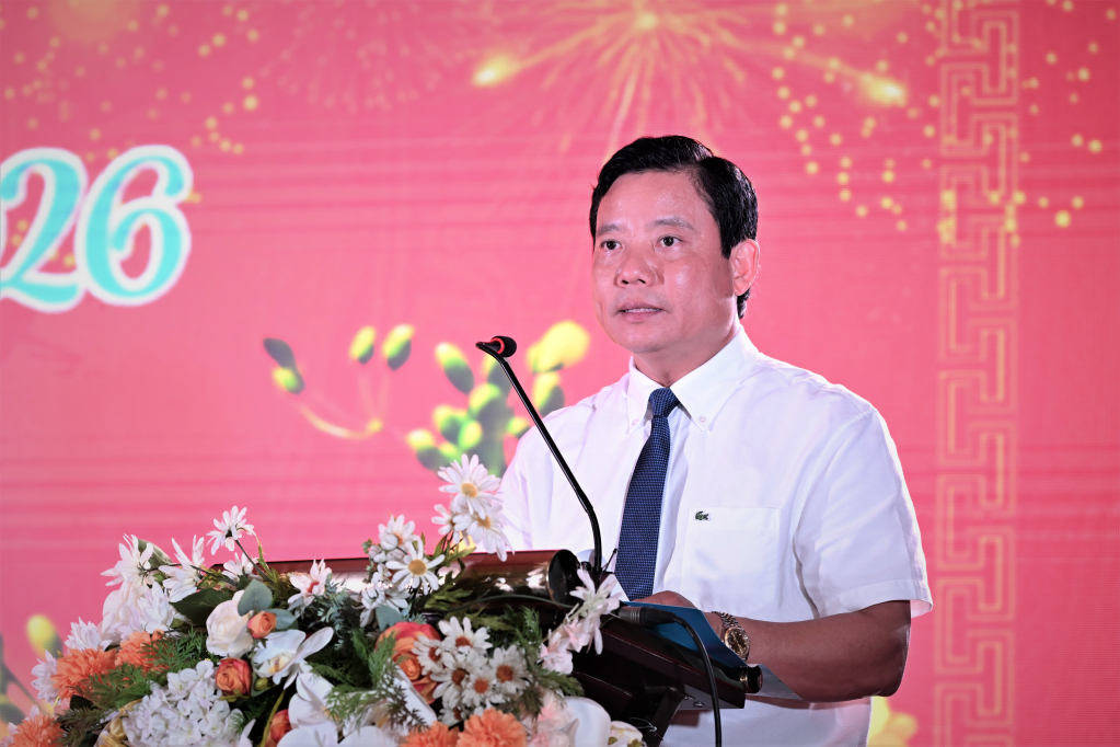 Phó Chủ tịch UBND tỉnh Phạm Tấn Hòa phát biểu tại buổi lễ