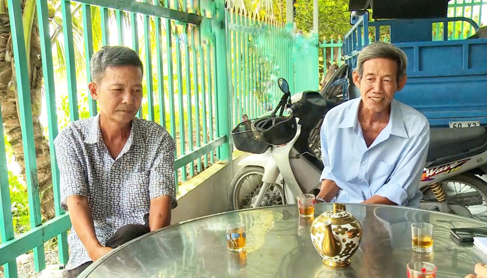 Ảnh với chú thích