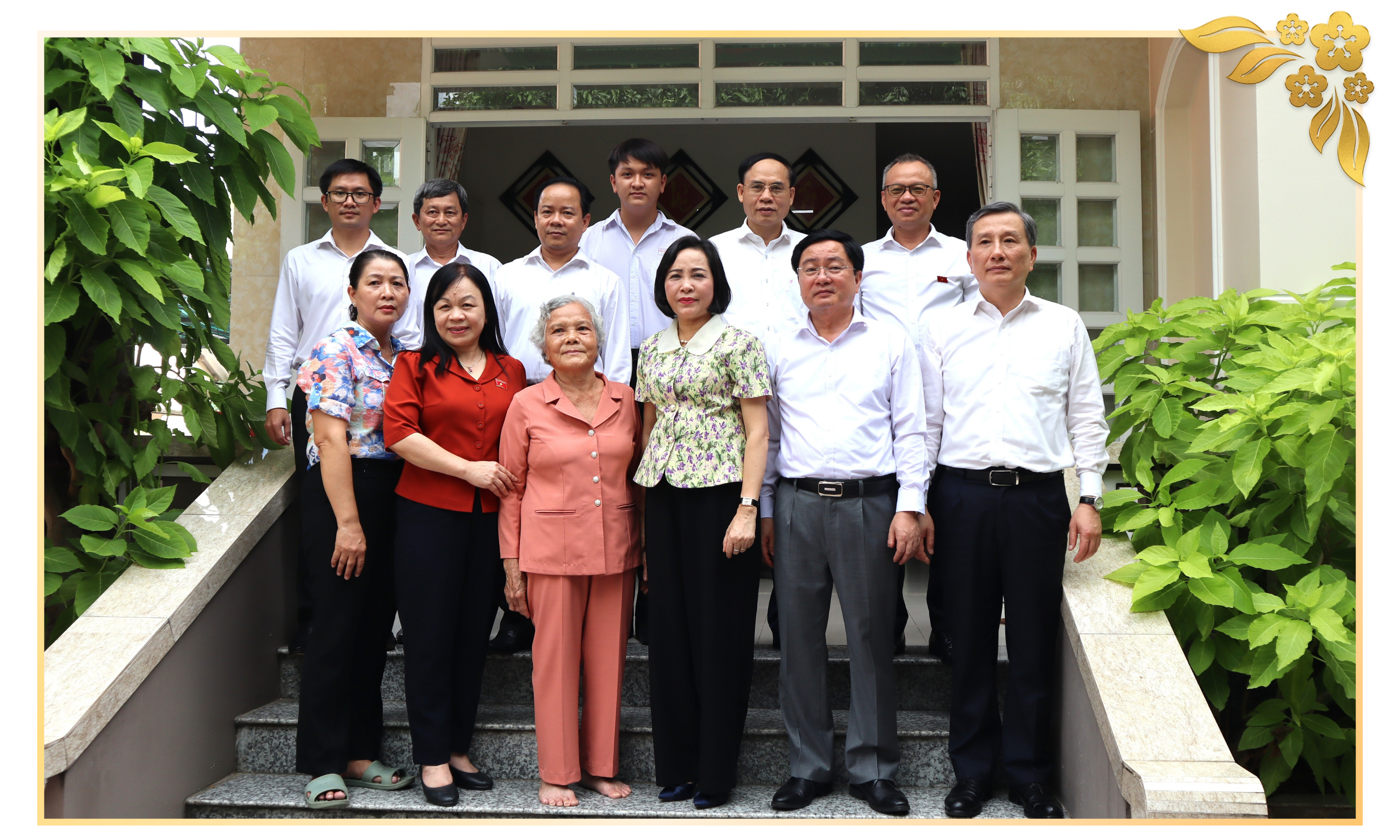 Ảnh với chú thích