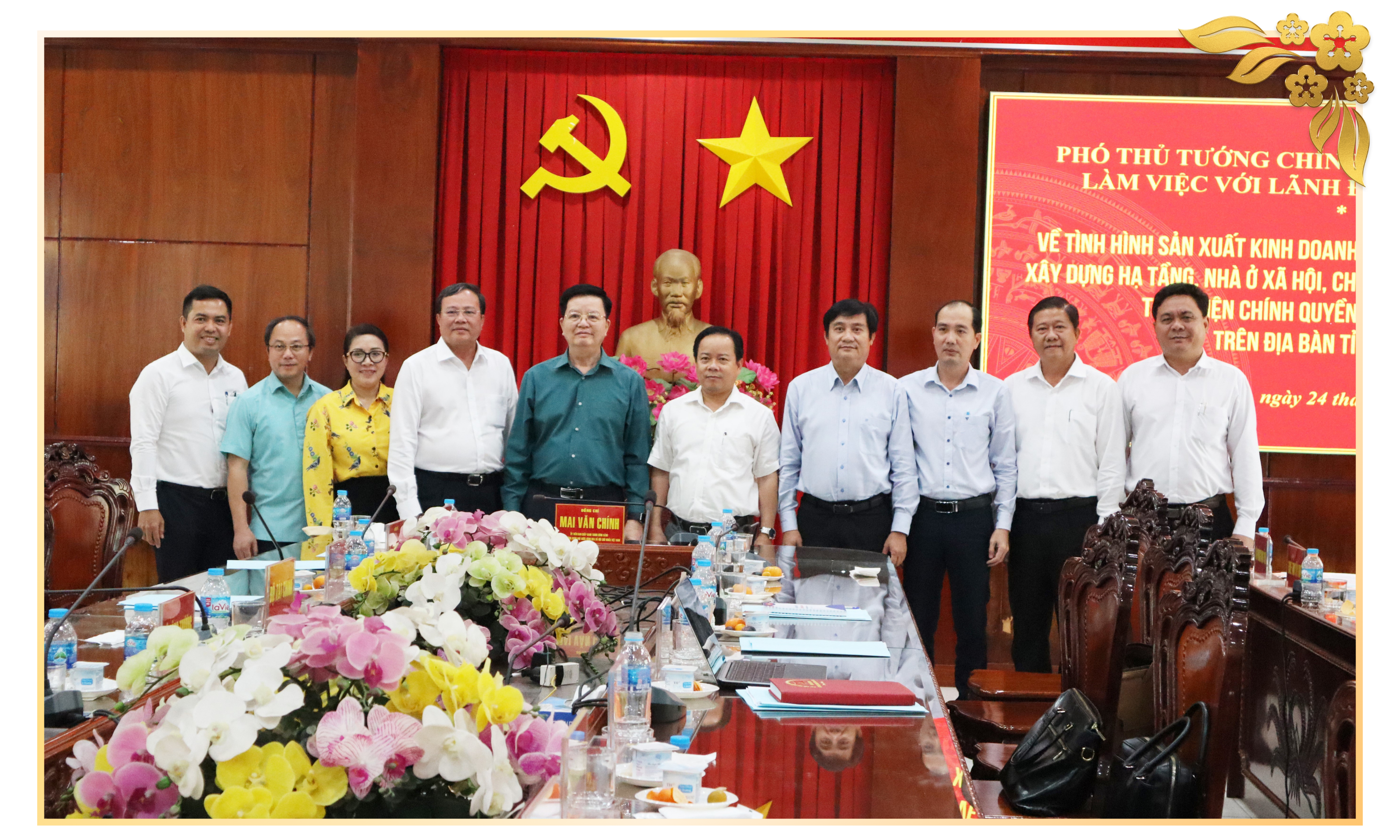 Ảnh với chú thích