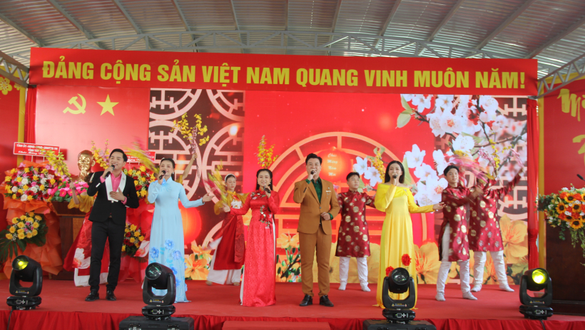 X&atilde; Tuy&ecirc;n B&igrave;nh: Họp mặt mừng Đảng, mừng Xu&acirc;n B&iacute;nh Ngọ năm 2026