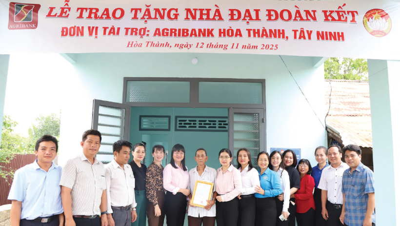 Tết ấm trong những căn nh&agrave; mới 