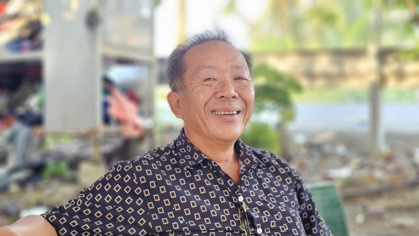 Những người 'thổi t&ugrave; v&agrave; h&agrave;ng tổng' 