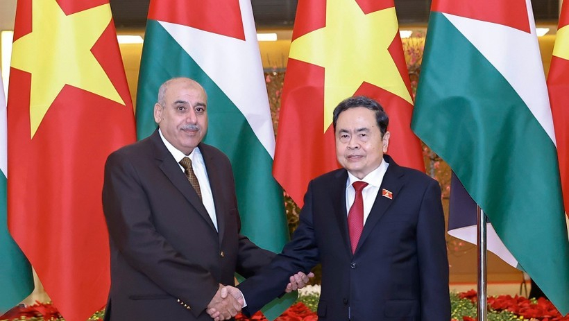 Chủ tịch Quốc hội Trần Thanh Mẫn hội đ&agrave;m với Chủ tịch Hạ viện Jordan