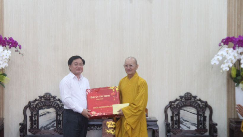 B&iacute; thư Tỉnh ủy Nguyễn Văn Quyết thăm, ch&uacute;c tết Gi&aacute;o hội Phật gi&aacute;o Việt Nam tỉnh T&acirc;y Ninh