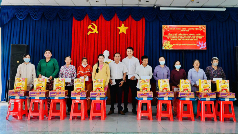 X&atilde; Mỹ Y&ecirc;n tặng 50 suất qu&agrave; tết cho c&aacute;c hộ gia đ&igrave;nh c&oacute; ho&agrave;n cảnh kh&oacute; khăn