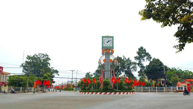 Chỉnh trang đ&ocirc; thị đ&oacute;n tết