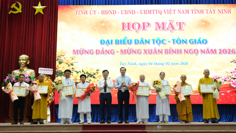 T&acirc;y Ninh họp mặt đại biểu d&acirc;n tộc, t&ocirc;n gi&aacute;o mừng Đảng &ndash; mừng Xu&acirc;n B&iacute;nh Ngọ 2026