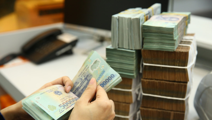 Tiền lương b&igrave;nh qu&acirc;n năm 2025 tăng 10% so với năm trước