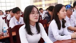 Tuy&ecirc;n dương học sinh, gi&aacute;o vi&ecirc;n đạt giải Kỳ thi chọn học sinh giỏi quốc gia