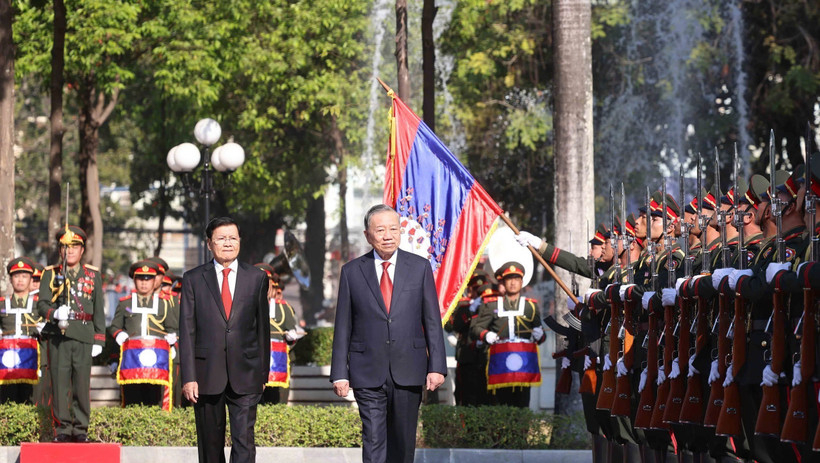 Lễ đ&oacute;n trọng thể Tổng B&iacute; thư T&ocirc; L&acirc;m tại thủ đ&ocirc; Vientiane của CHDCND L&agrave;o