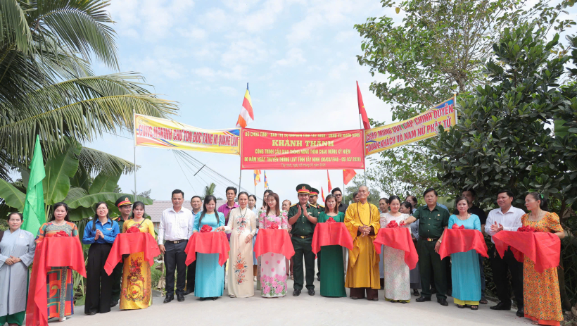 Kh&aacute;nh th&agrave;nh c&ocirc;ng tr&igrave;nh ch&agrave;o mừng kỷ niệm 80 năm Ng&agrave;y truyền thống lực lượng vũ trang tỉnh T&acirc;y Ninh