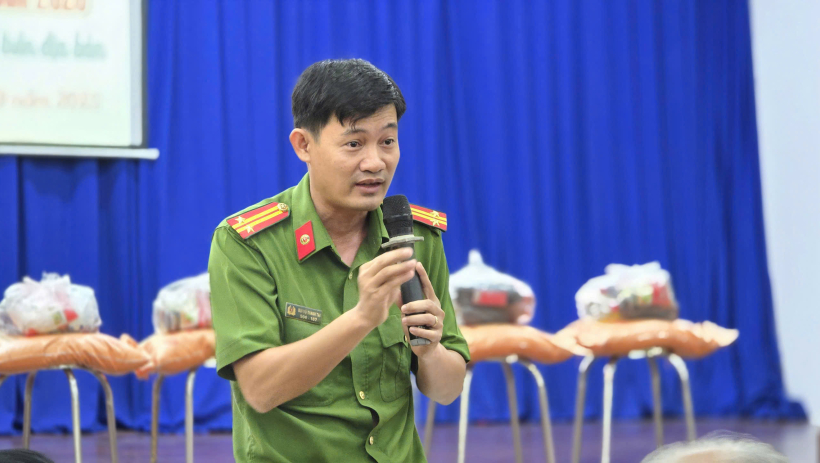 Trung t&aacute; B&ugrave;i Vũ Thanh T&agrave;i: Gần d&acirc;n từ những việc l&agrave;m nghĩa t&igrave;nh