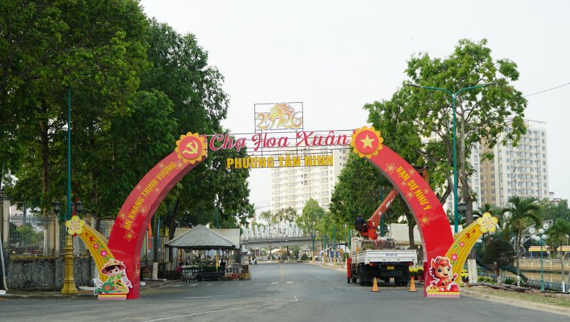 Chợ hoa Xu&acirc;n bắt đầu nhộn nhịp