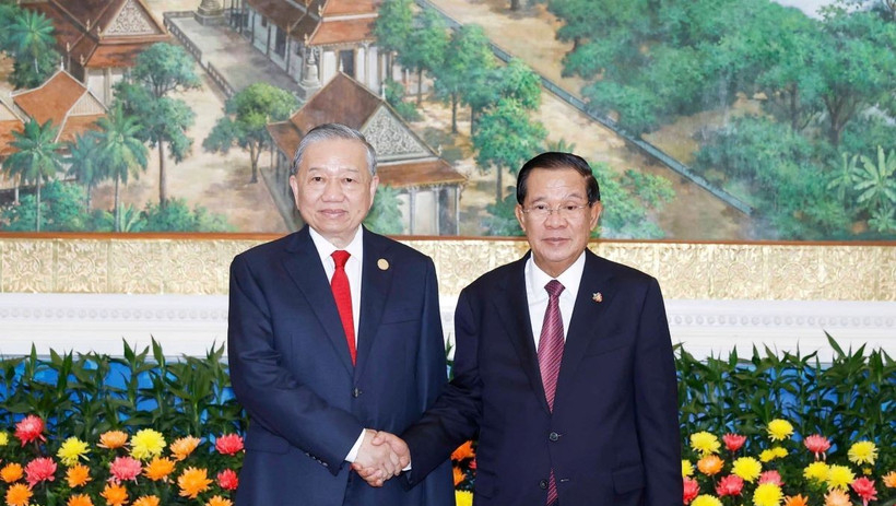 Tổng B&iacute; thư T&ocirc; L&acirc;m hội kiến Samdech Techo Hun Sen