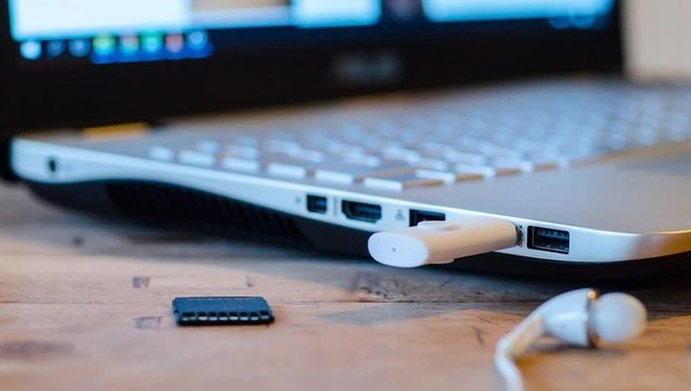 Tận dụng t&iacute;nh năng USB 'ẩn' gi&uacute;p m&aacute;y t&iacute;nh cũ chạy nhanh hơn