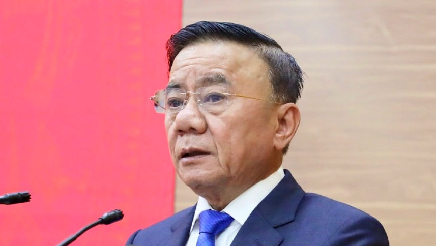 Bộ Ch&iacute;nh trị quy định mới về chế độ đảng ph&iacute;