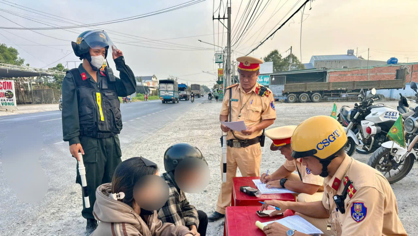 Tăng cường tuần tra, kiểm so&aacute;t, bảo đảm trật tự, an to&agrave;n giao th&ocirc;ng dịp Tết Nguy&ecirc;n đ&aacute;n 